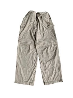 (Category: ) located in . Submitted by vintagewear1998 (Listing ID 1228575302, Image 1). Description: .