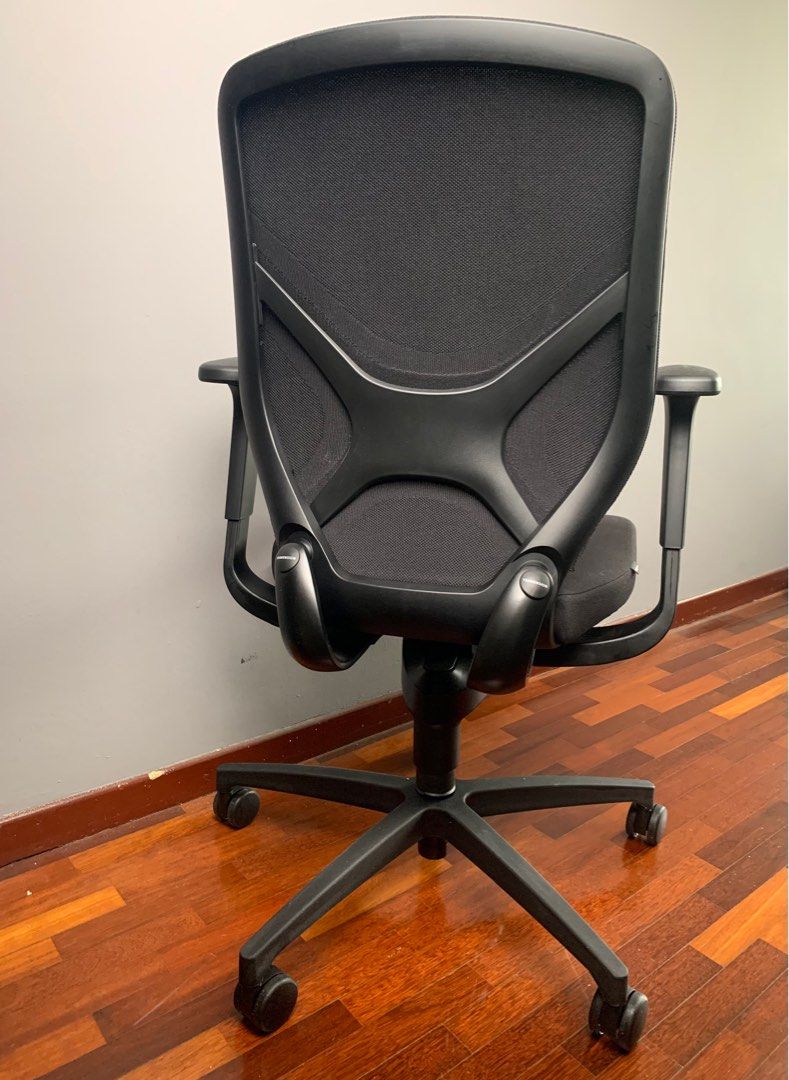 Wilkhahn 184 in shop office chair