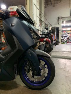 XMAX 2023 Downfork Custom