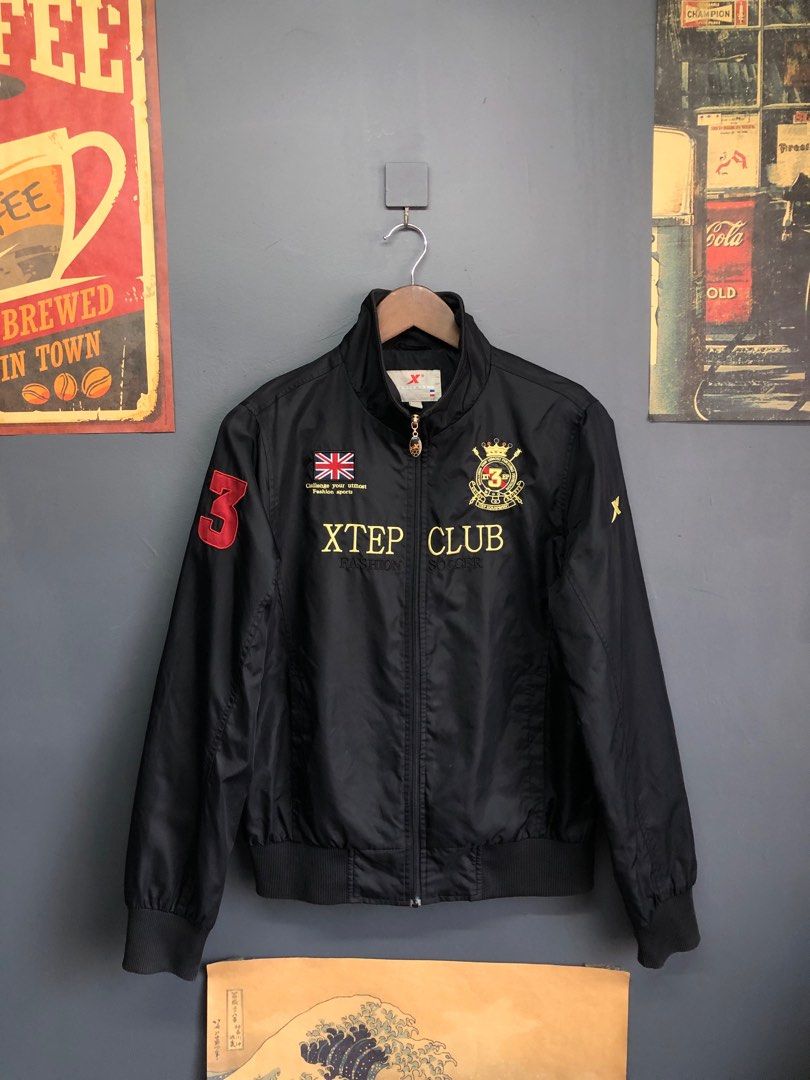 Xtep jacket sales