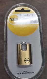 YALE SOLID BRASS BODY PADLOCK ( 30mm) MODEL. Y110C/30/115/1