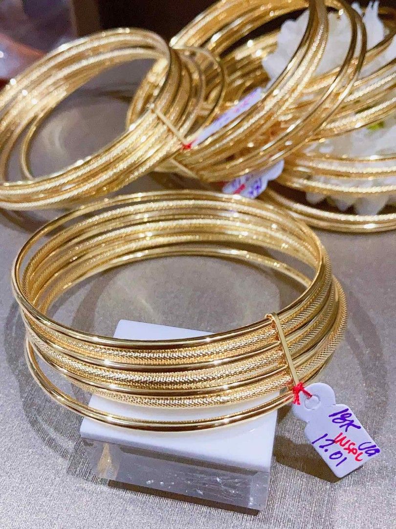 Pin by sai kumar on Bangles in 2023 | Gold bangles design, Classic jewelry, Gold  bangles