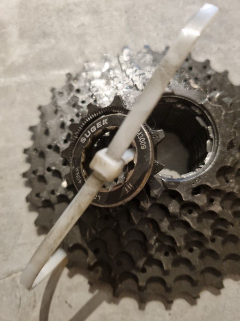 9 speed cassette, Sports Equipment, Bicycles & Parts, Parts ...
