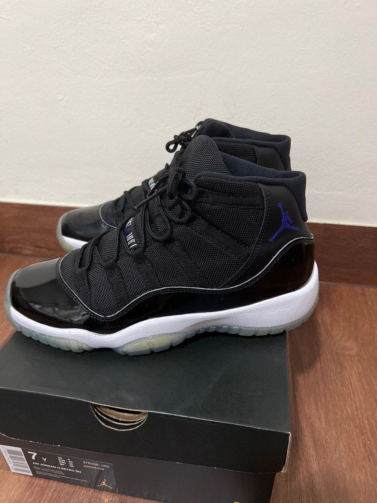 Nike air jordan deals 11 space jam