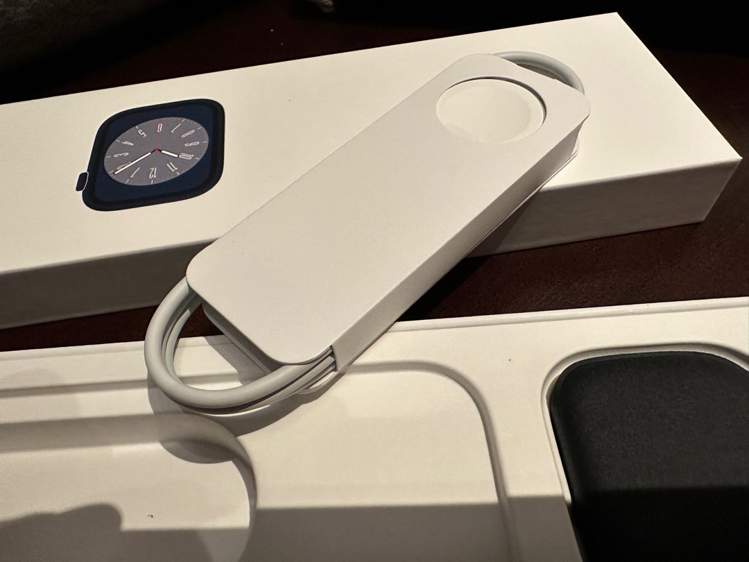 APPLE CHARGER For Apple Watch USBC (Charger Only, No Box), Mobile