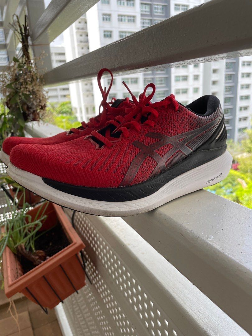 Asics store glide 2