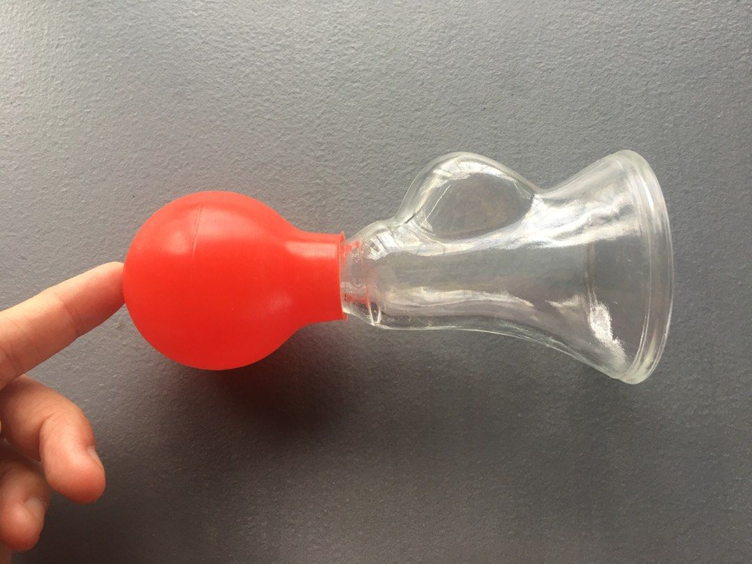 Glass top breast pump