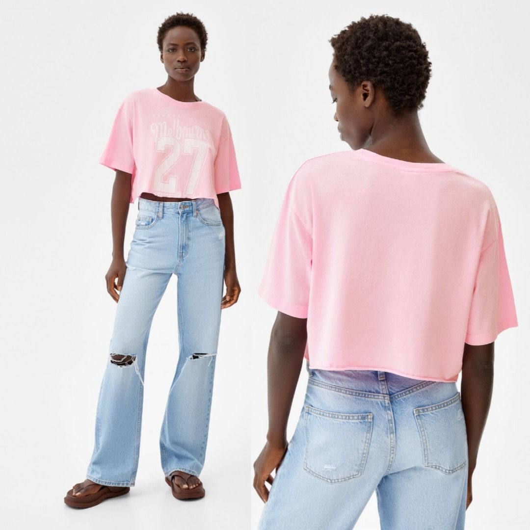BERSHKA | Pink Statement Printed Graphic Tee Hanging Crop Tops for ...