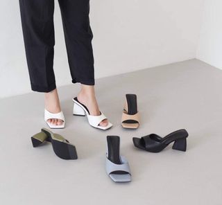 (Category: ) located in . Submitted by thestylerunway (Listing ID 1228832833, Image 1). Description: .