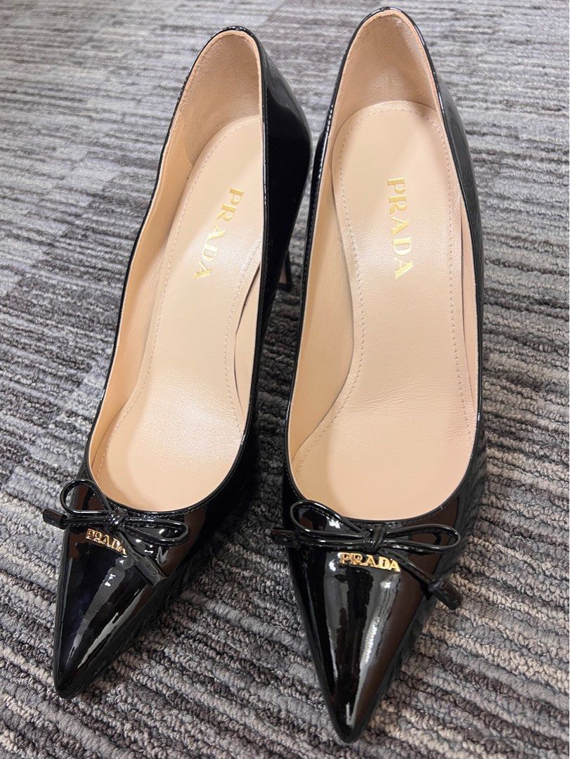 Pumps prada online