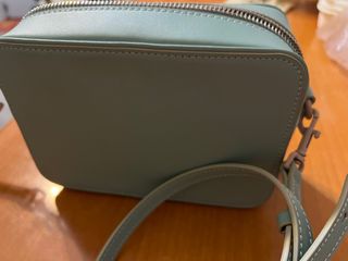 （分類：）位於 。 由 cherry12345.606 提交（商品編號 1228905035，圖片 1）。簡介： 。