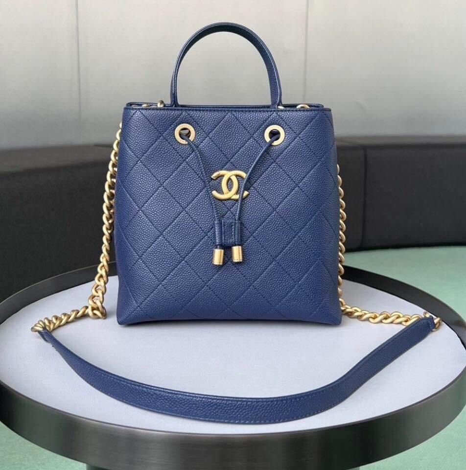 Authentic Chanel Business Affinity Tote Bag, Luxury, Bags & Wallets on  Carousell