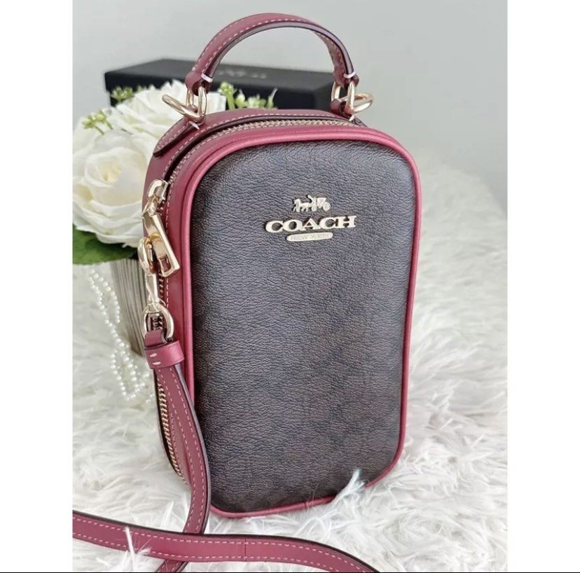 COACH eva sling/phone 👜 (Category: Luxury Bags & Wallets) located in Las Pinas. Submitted by yhn_boutique (Listing ID 1228441892, Image 1). Description: NEW ARRIVAL ♥️ 📌Cash on delivery via lalamove/grab 📌J&T pay today ship today 📌complete inclusions pls: visit my page & carousell acct for peace of mind TY! 🛍️ DISCLAIMER: not affiliated or endorsed with any of the brands featured on this page. All copyrights and trademarks belong to the orig