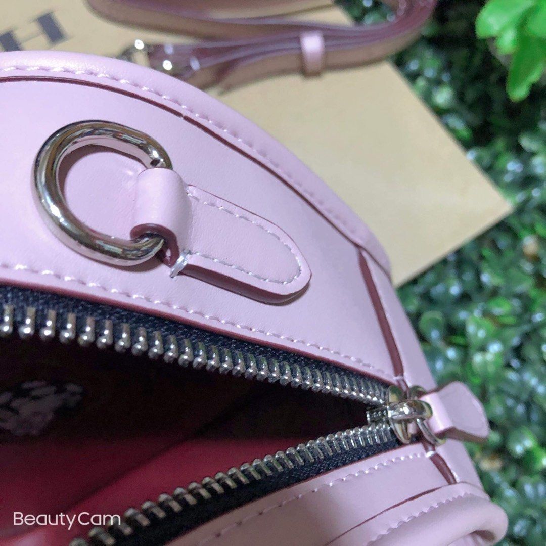 COACH X WHITE RABBIT BOX TYPE BAG, Women's Fashion, Bags & Wallets ...