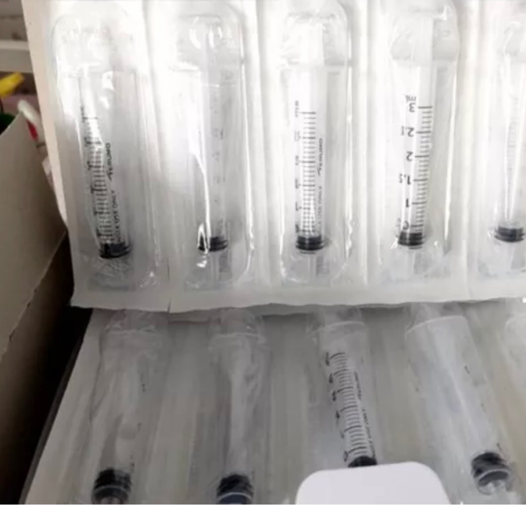 3ml Syringe with Cap (Sterile) for Colostrum Harvesting, Health