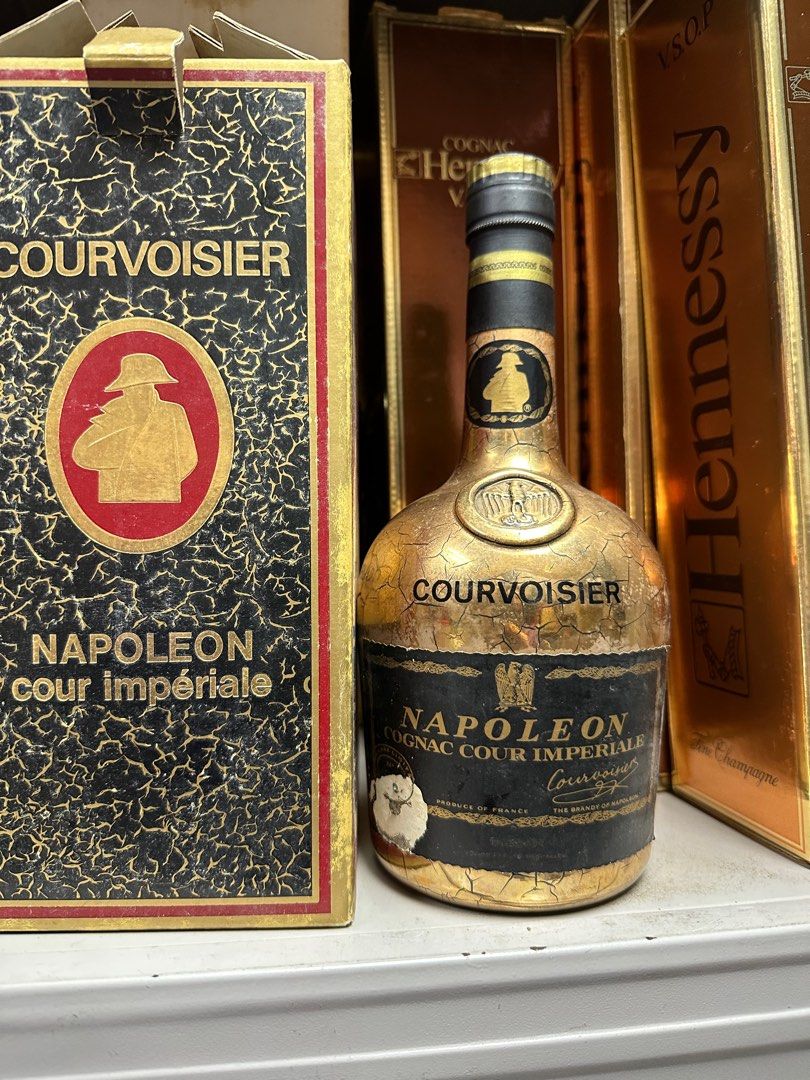 陳年拿破崙courvoisier Napoleon 700ml, 嘢食& 嘢飲, 酒精飲料- Carousell