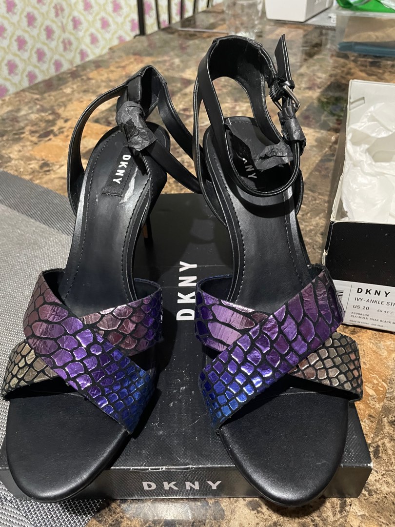 Dkny ivy best sale sandal
