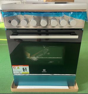 ELECTROLUX 3 gas 1 electric GAS RANGE with Electric oven