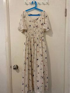 (Category: ) located in . Submitted by shoptinyseal (Listing ID 1228819571, Image 1). Description: .