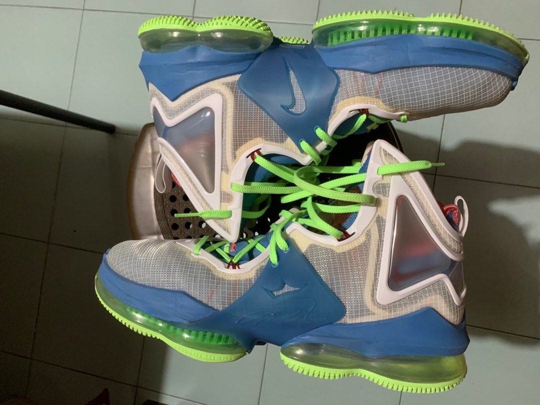 Lebron best sale size 14