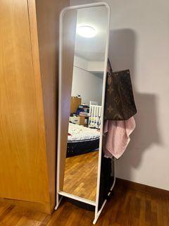 (Category: ) located in . Submitted by shannlee (Listing ID 1228870096, Image 1). Description: .