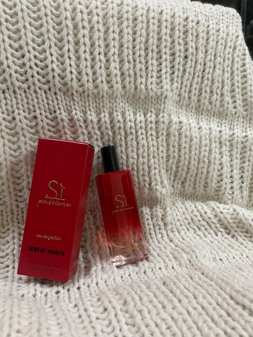 giorgio armani minis