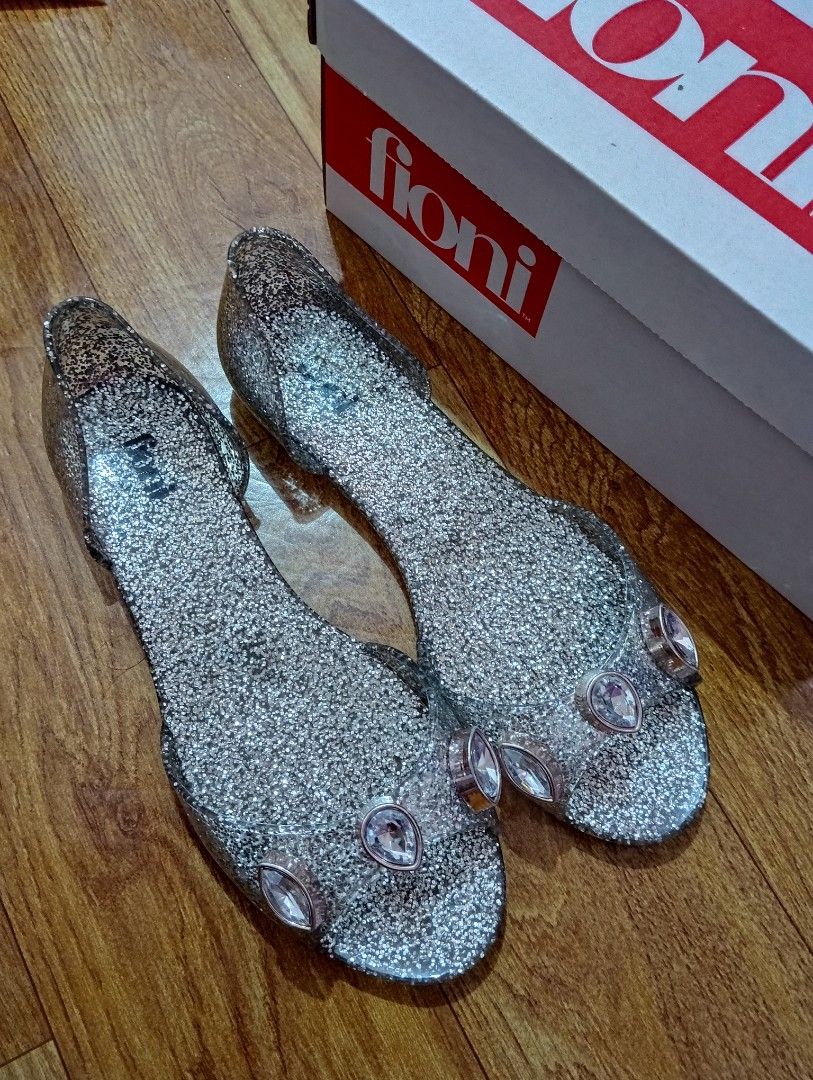 Glitter jelly flat shoes payless fioni Fesyen Wanita Sepatu di Carousell