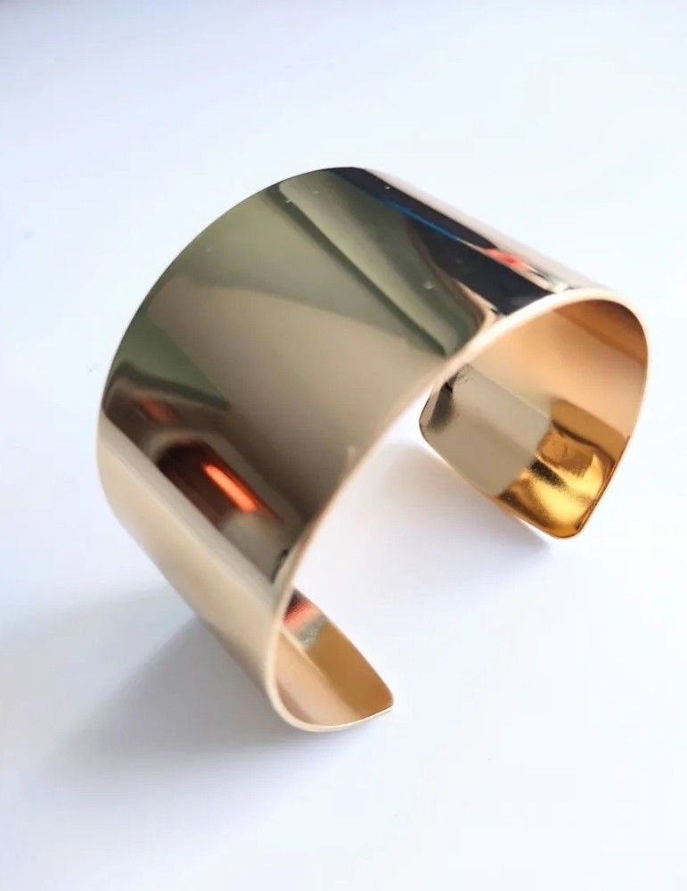 Gold Hand Cuff Bracelet Women s Fashion Watches Accessories