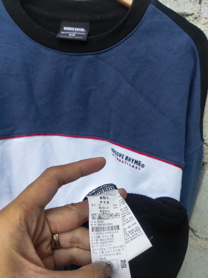 Groove Rhyme Sweater on Carousell