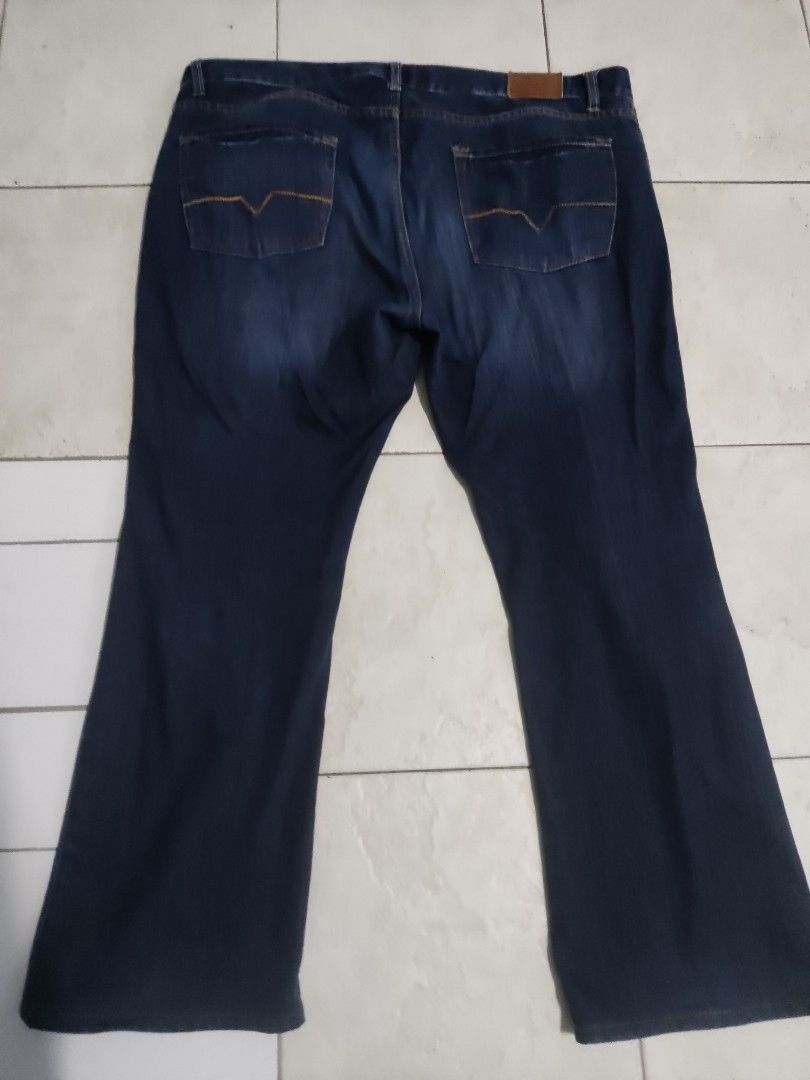 Guess Jeans size 38 Men s Fashion Bottoms Jeans on Carousell