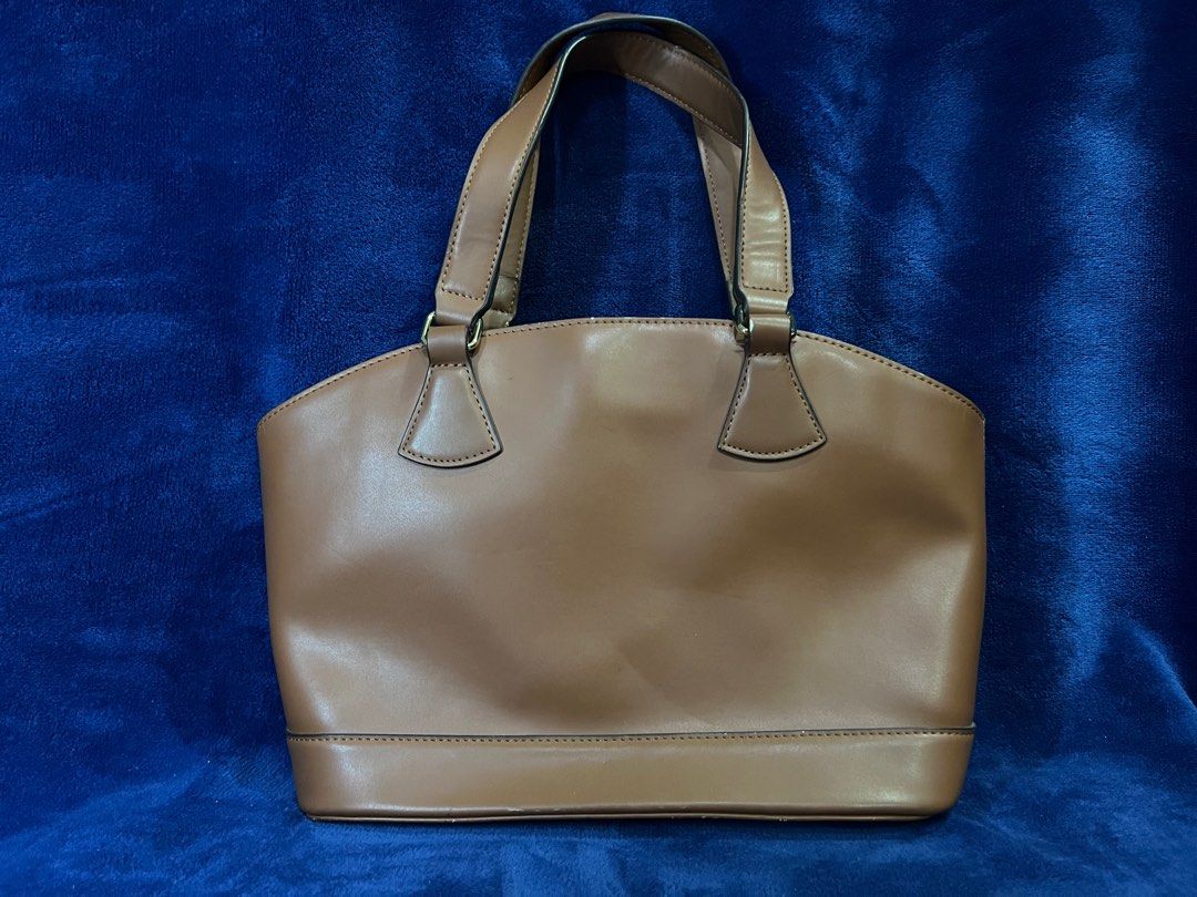 Harrods Handbag, Luxury, Bags & Wallets on Carousell