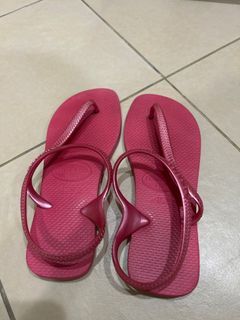 Havaianas - Hot Pink Slippers