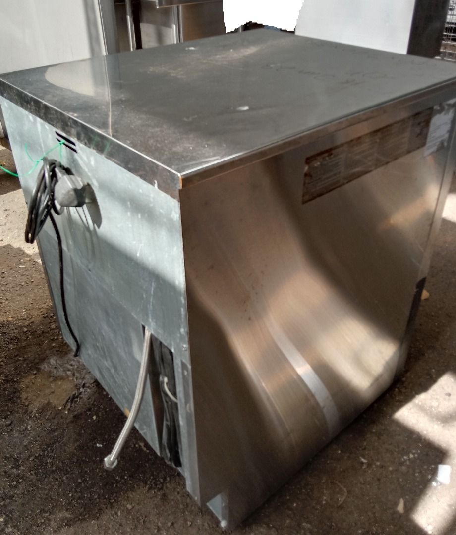 Hoshizaki Undercounter Ice Maker, TV & Home Appliances, Other Home