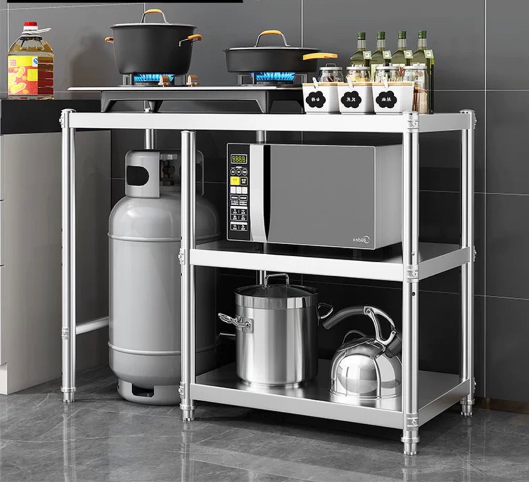 Cooking table outlet for kitchen