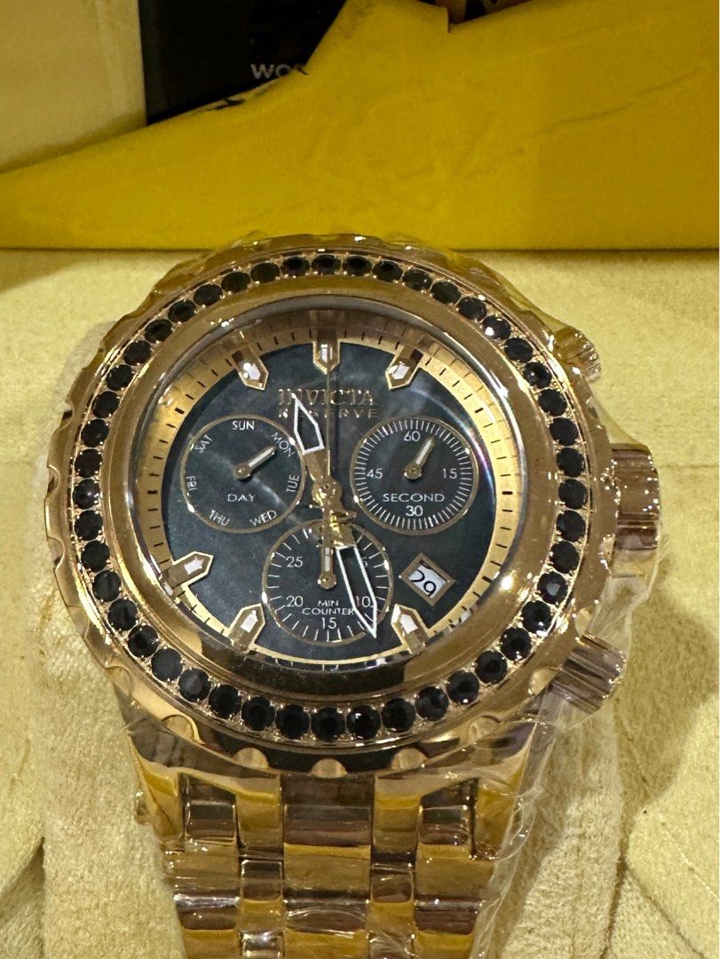 Invicta subaqua gold hotsell watch