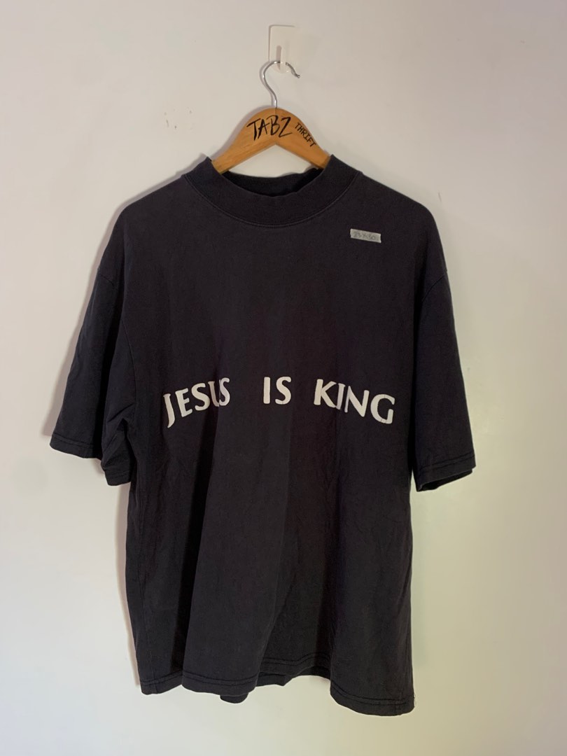 Jesus is king on Carousell