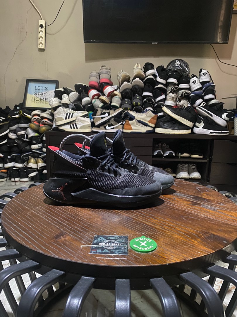 jordan lockdown black