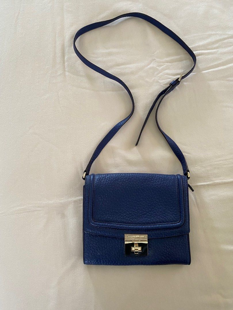 cross body bag blue Kate Spade (Category: Luxury Bags & Wallets) located in Makati City. Submitted by abygi88 (Listing ID 1228787016, Image 2). Description: Authentic Kate spade GHW clean inside No inclusions 📍it can put cellphone, keys, lipstick, cards.