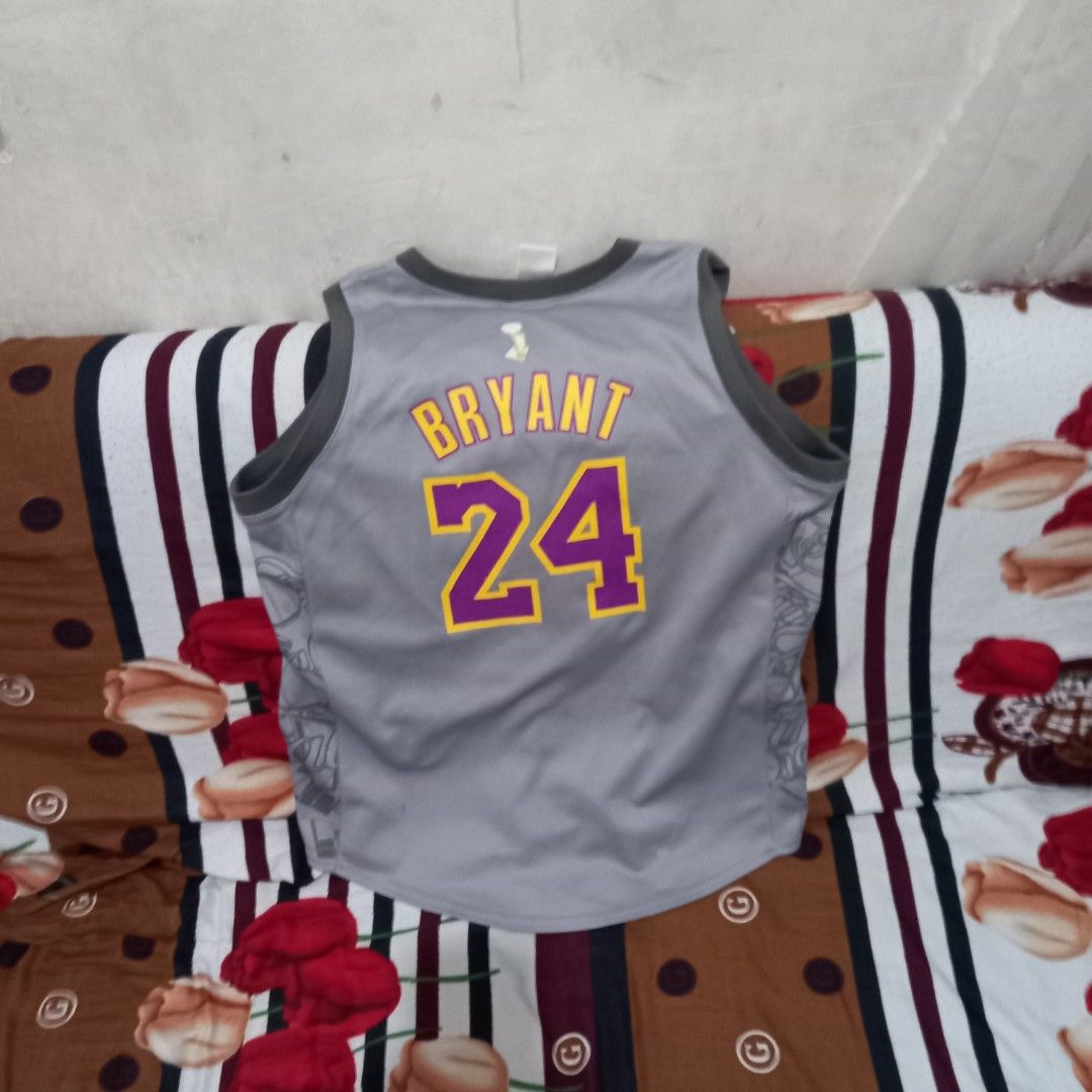 Kobe store back jersey