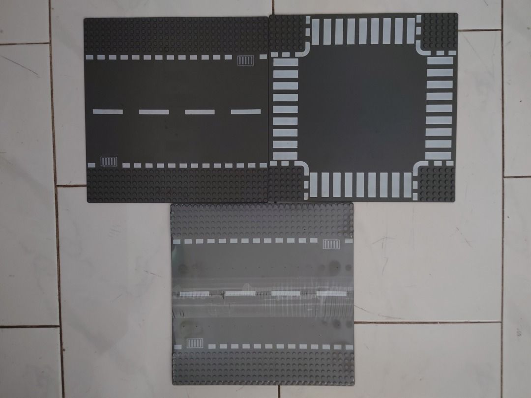 Lego t junction & curved road plates clearance