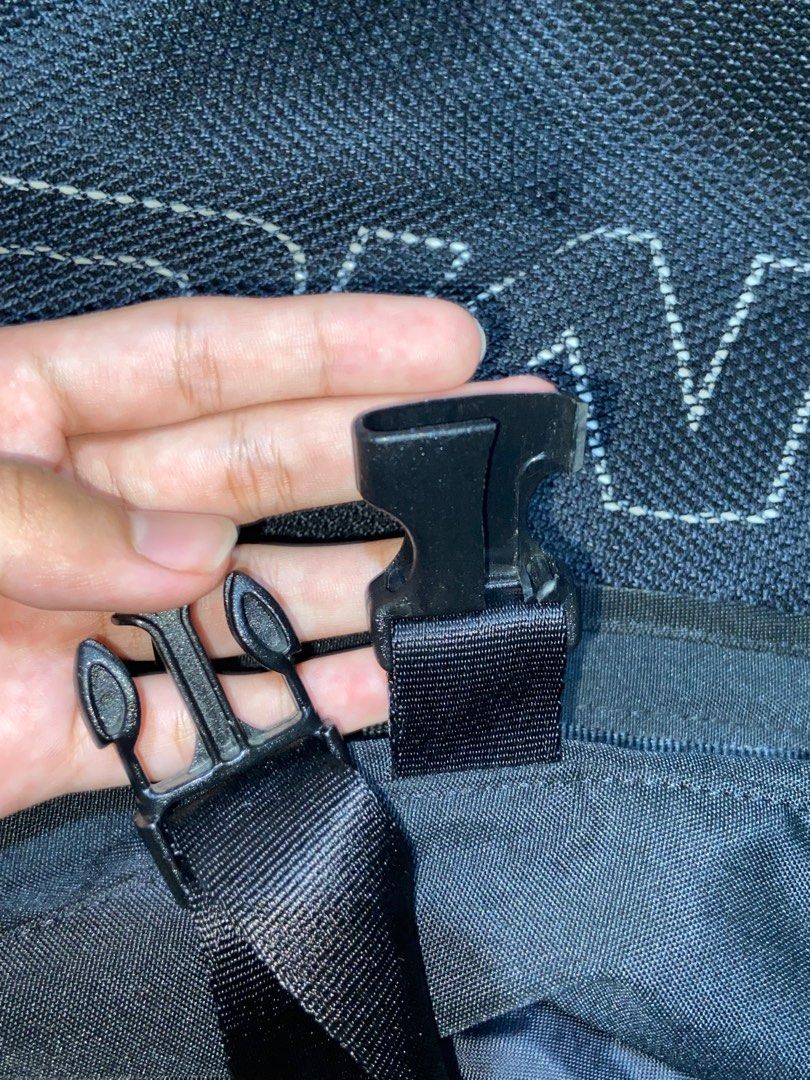 LMC SYSTEM TACTICAL SLING BAGBLACK, Fesyen Pria, Tas & Dompet , Ransel