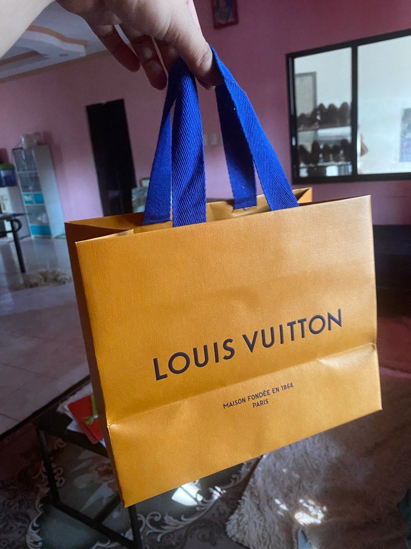 LV Louis Vuitton small paper bag 22x18cm - Bags & Wallets for sale