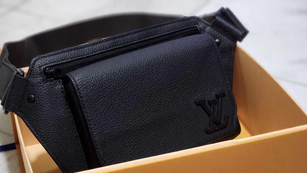Louis Vuitton Takeoff Sling Aerogram, Men's Fashion, Bags, Belt