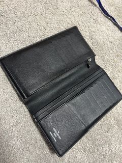 LOUIS VUITTON WALLLET