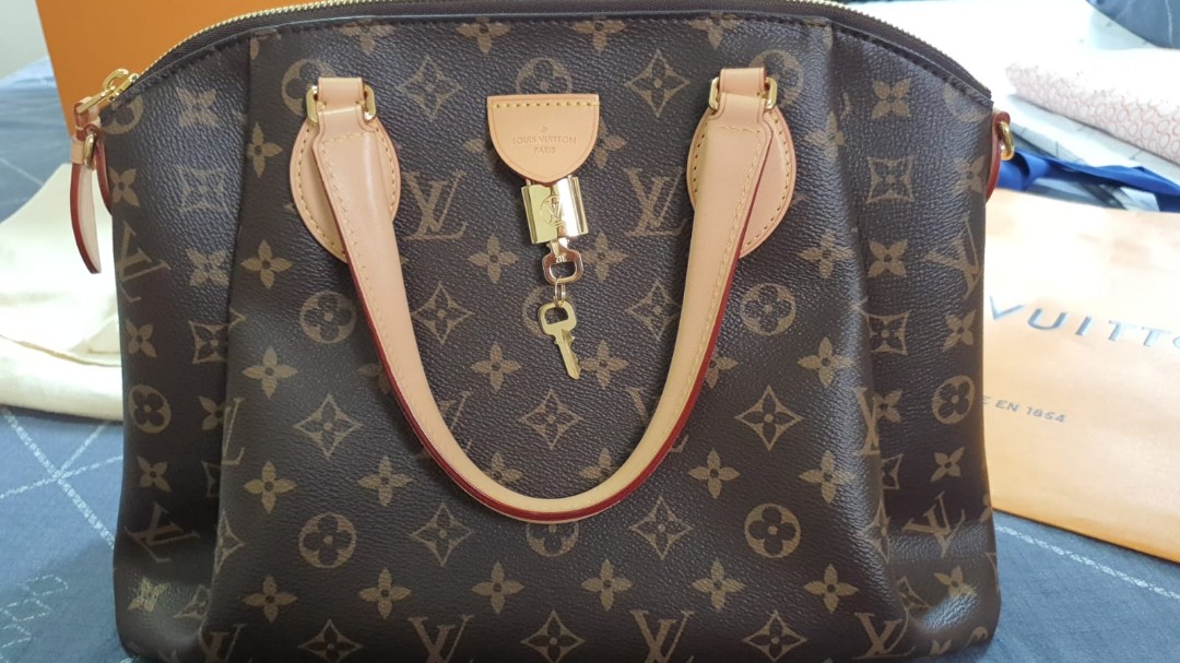 LV Rivoli MM, Luxury, Bags & Wallets on Carousell