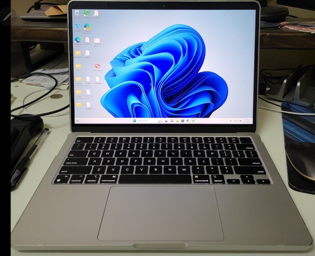 M2 MacBook Air 256 gb 16g ram Apple Care 14/12/2025, 電腦＆科技, 手提電腦