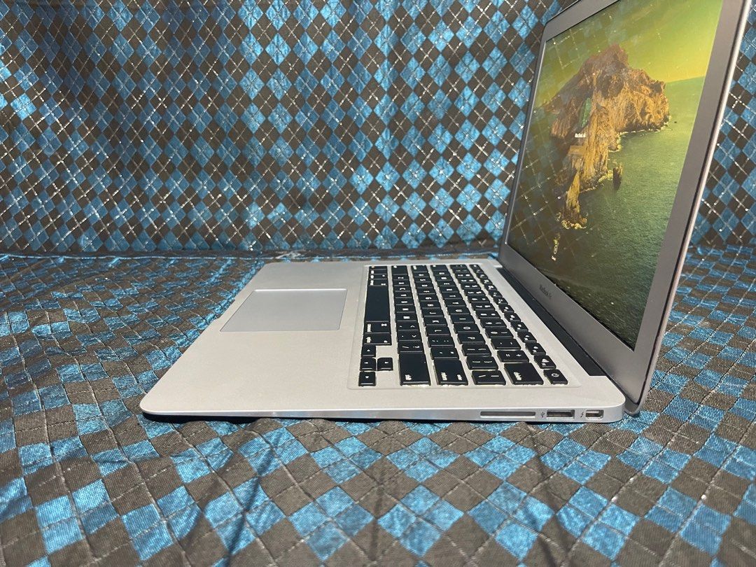 Macbook Air (13inch, 2012) (Category: Laptops & Notebooks) located in Quezon City. Submitted by inygadgetshop (Listing ID 1228898626, Image 3). Description: • Intel Core i5 1.8ghz • 4gb 1600 MHz DDR3 RAM • 128gb ssd (Storage) • 212 Battery Cycle count Normal • Backlit Keyboard • 96% Smooth ( See Picture) • No Hidden Issue • All keys and ports are workingh properly •With activated MS OFFICE 2019 • It comes with Charger I give 1week personal warran