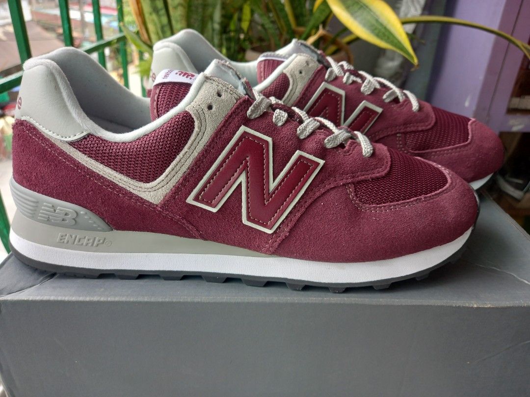 NEW BALANCE 574(BURGUNDY), Men's Fashion, Footwear, Sneakers on Carousell