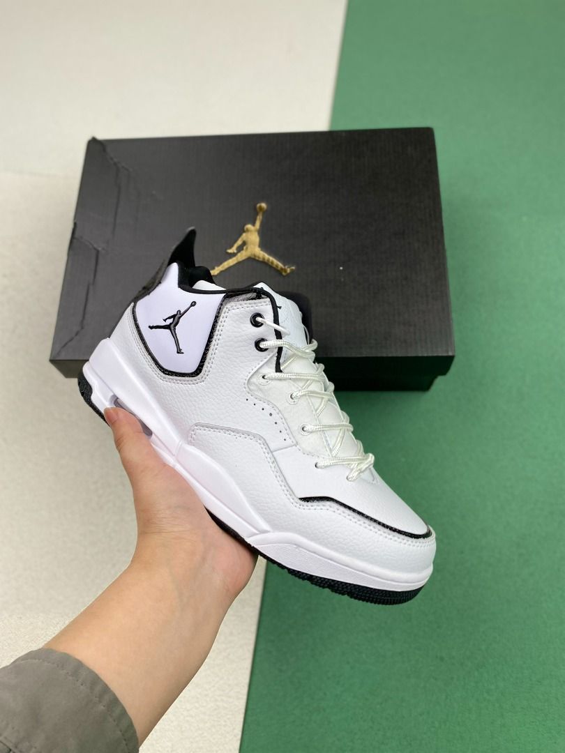 Nike AIR JORDAN COURTSIDE 23