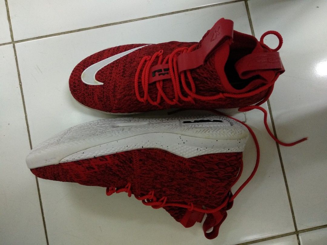 NIKE LEBRON WITNESS III EP, Fesyen Pria, Sepatu , Sneakers di Carousell